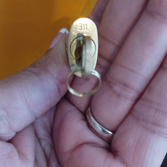 LV lock and key - Picture 3 of 5